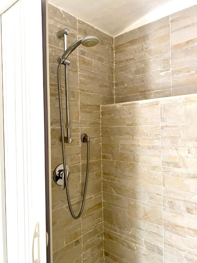 Chez Isabelle - Puglia Mia Apartments Монополі Екстер'єр фото
